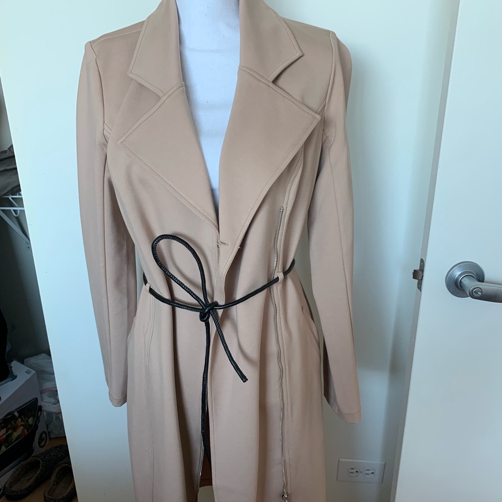 Trench coat 🧥